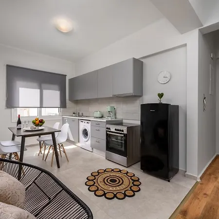 Townhall Apartment's Rhodes City