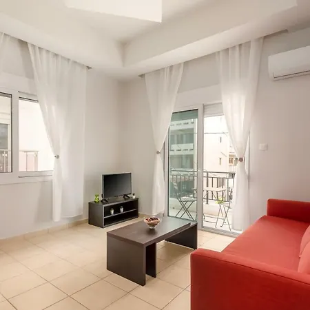 Townhall Apartment's *