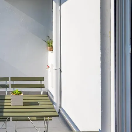 Townhall Apartment's Apartment *